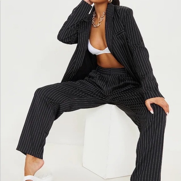 womens nine west black white pinstripe single breasted suit one button 10 - Picture 2 of 8